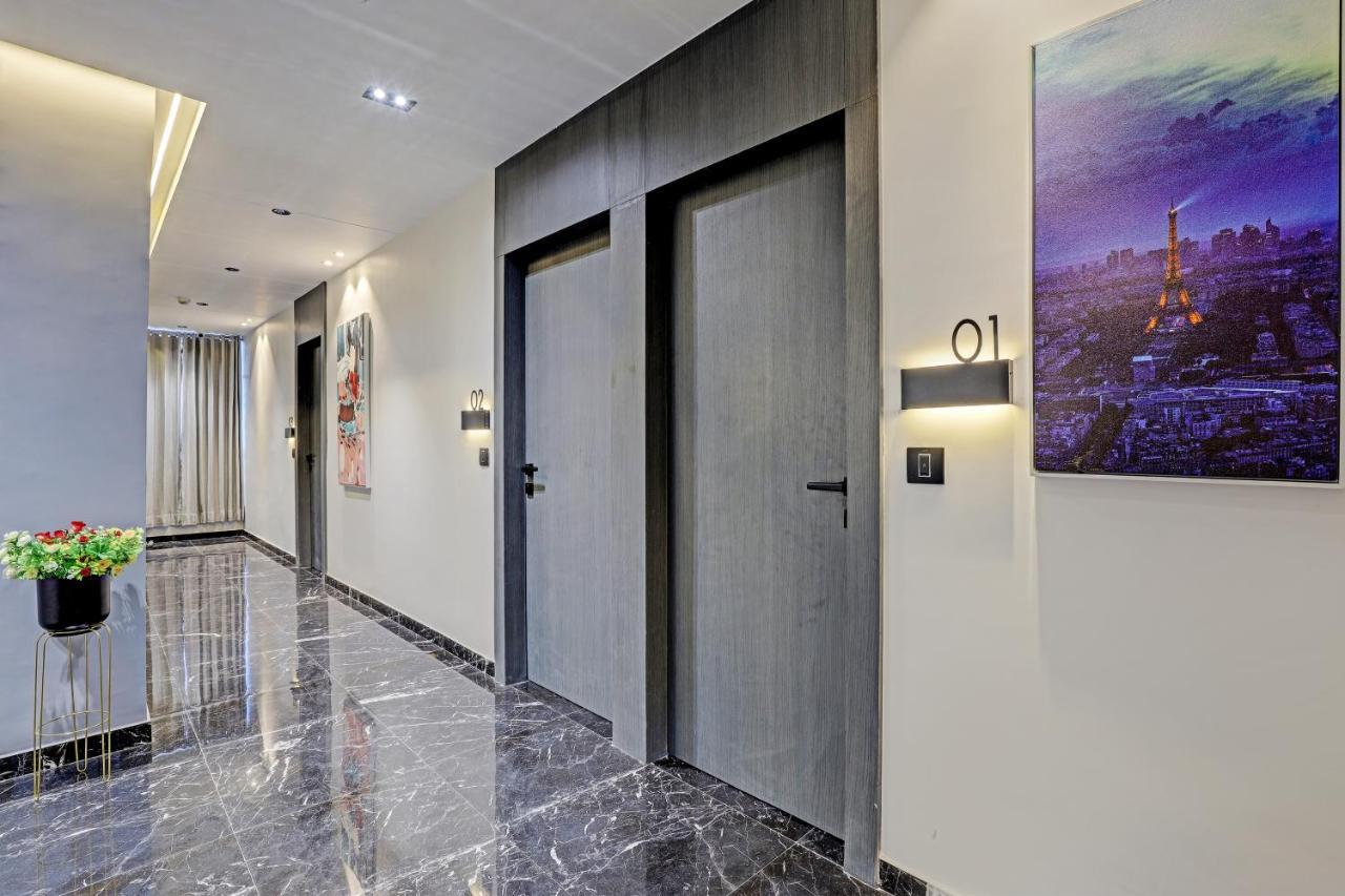 Hotel Lee Platinum Αχμπανταμπάντ Εξωτερικό φωτογραφία